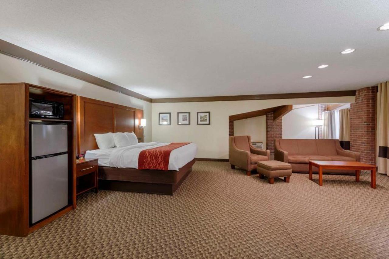 Comfort Inn Mount Vernon Downtown Bagian luar foto