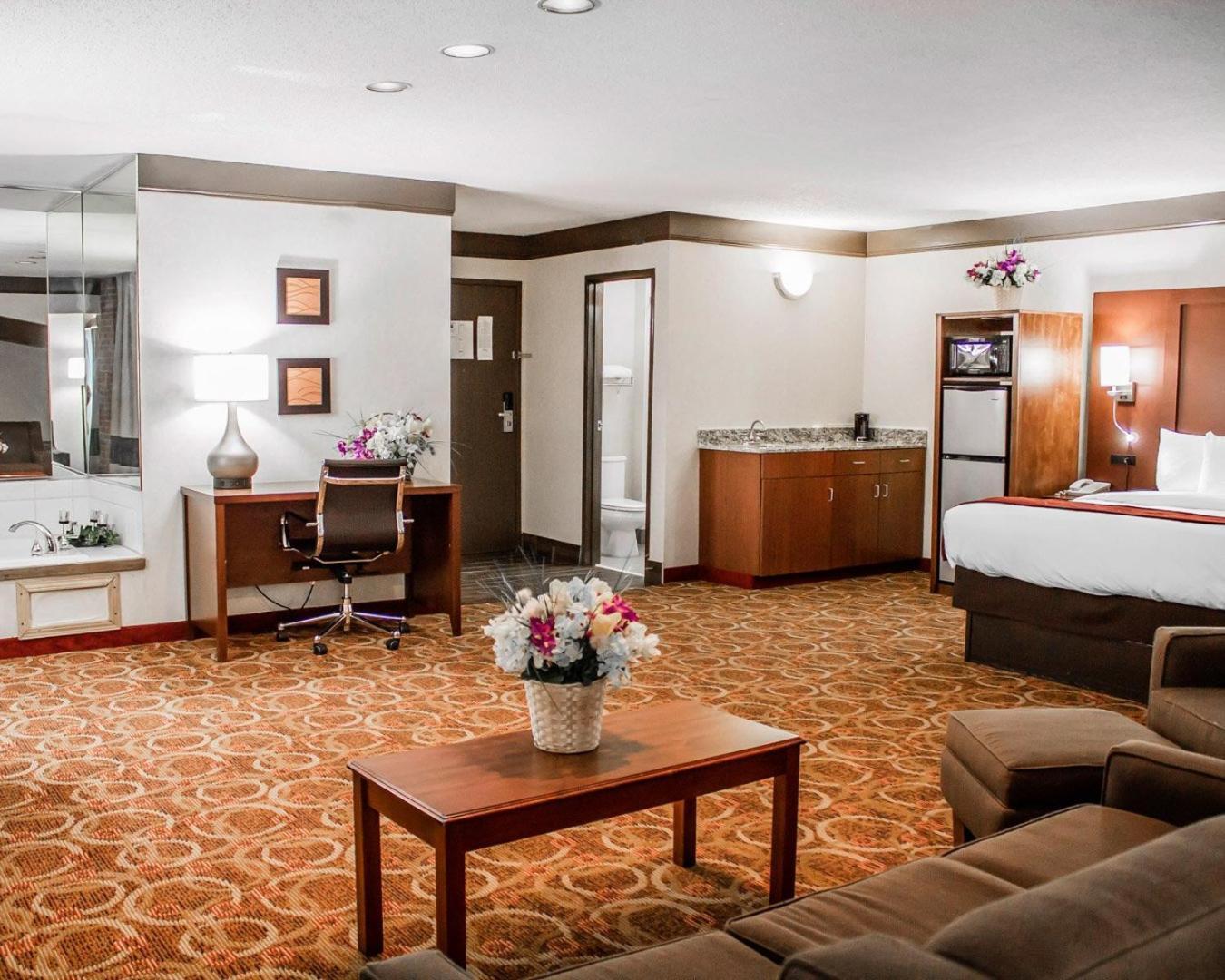 Comfort Inn Mount Vernon Downtown Bagian luar foto